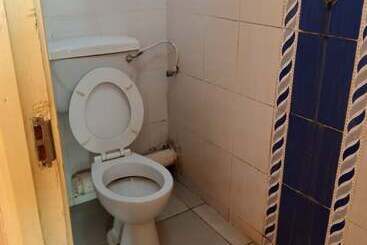 تختخواب و صبحانه Dillions Highway Motel
