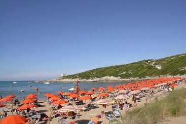 تختخواب و صبحانه Villa D Amato