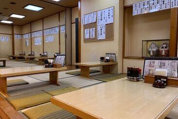 Funabashi Grand Sauna And Capsule Hotel   Caters To Men