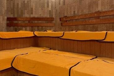Funabashi Grand Sauna And Capsule Hotel   Caters To Men