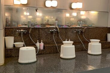 Funabashi Grand Sauna And Capsule Hotel   Caters To Men