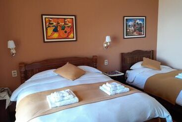 Hostal Phaxsi