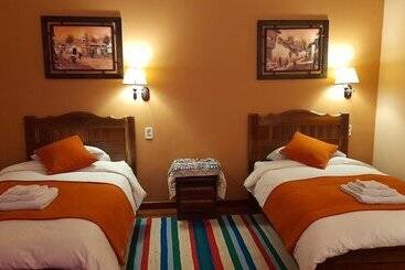 Hostal Phaxsi