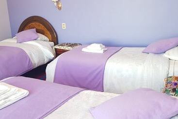 Hostal Phaxsi