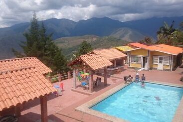 Hostal Villa Rosas
