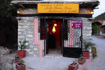 هتل Auberge Le Refuge Agadir