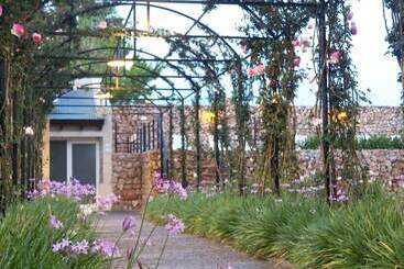 هتل Hostal Del Espinillo