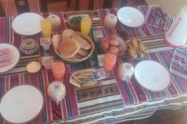 هتل Hostal Jallalla