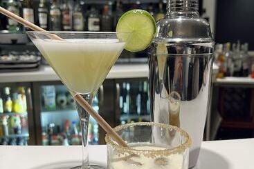 هتل Le Pré Saint Germain