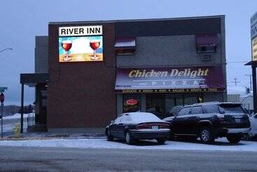 هتل River Inn