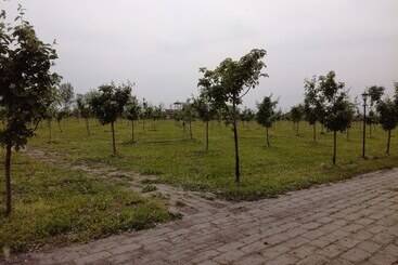 هتل روستایی Salaš Farma 47 Miris Dunja