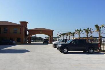 مُتل Texan Inn And Suites Tilden