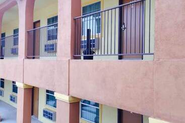 مُتل Texan Inn And Suites Tilden