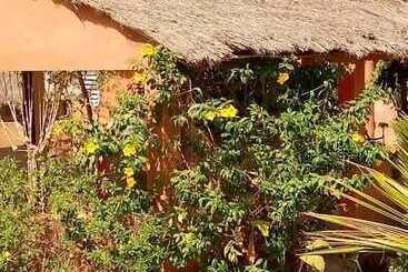 پانسیون Campement Baobab Chambres D Hotes 15mn De L Aeroport