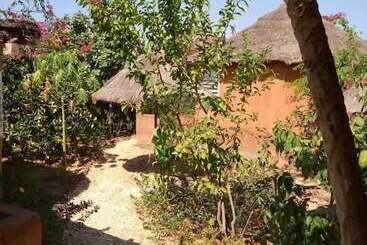 پانسیون Campement Baobab Chambres D Hotes 15mn De L Aeroport