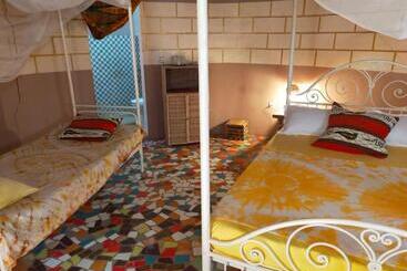 پانسیون Campement Baobab Chambres D Hotes 15mn De L Aeroport