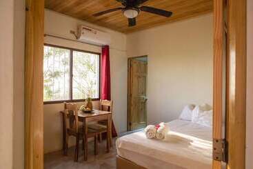 پانسیون Doctor Surf Guesthouse