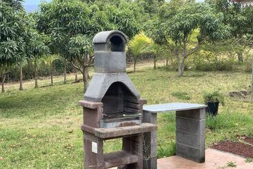 پانسیون Gîte Le Longane