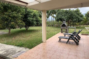پانسیون Gîte Le Longane