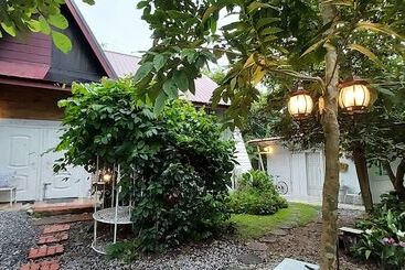 پانسیون Village Homestay