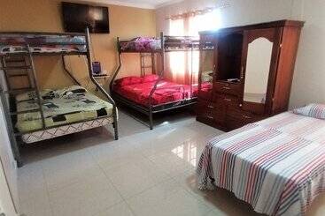 San Roque Hostal