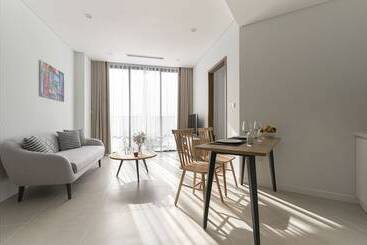 Scenia Bay Residences