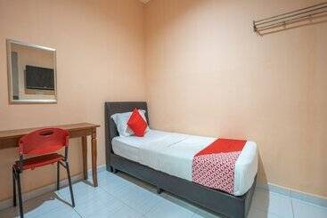 Spot On 89828 Hotel Seri Gemilang