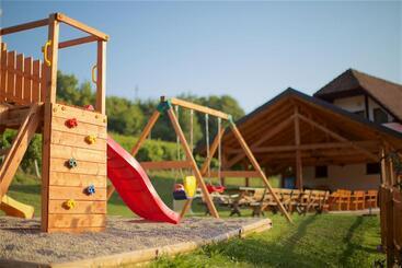 Tourist Farm Rooms Lovrec