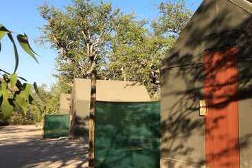 هاستل Twyfelfontein Tented Camp