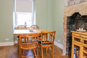 Daisy Cottage