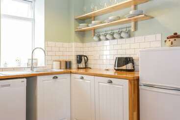 Daisy Cottage