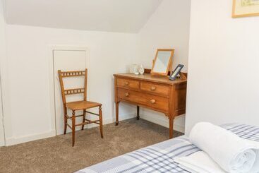 Daisy Cottage
