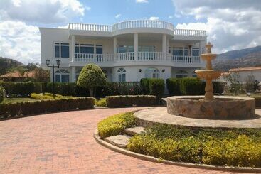 فندق Casa Blanca Sutamarchan