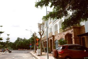 هتل Cong Thanh Long Beach