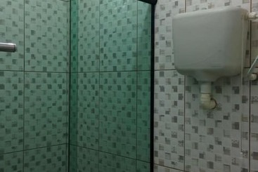 هتل E Restaurante Toraryca