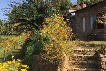 ホテル Gorkha Gaun Resort