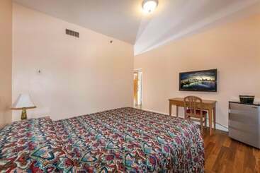 هتل Ocean Beach Suites