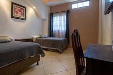 هتل Rancho Grande