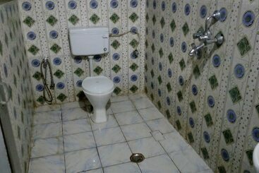 پانسیون Barauli Paradise Resort