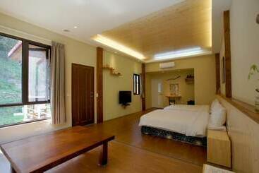 پانسیون Heaven Bird B&b