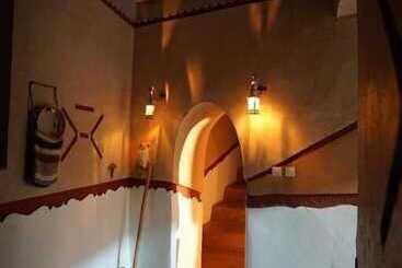 膳宿费 Riad Dar Outebba