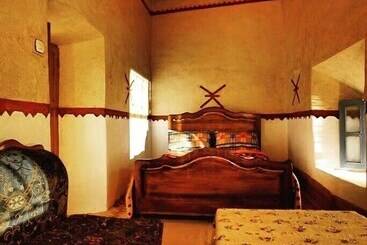 膳宿费 Riad Dar Outebba