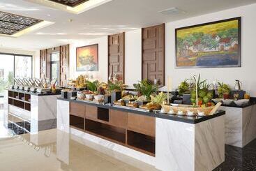 Selectum Noa Resort Cam Ranh