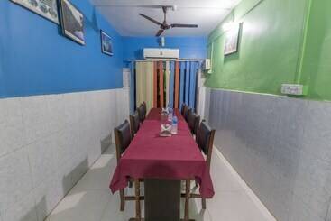 Spot On 617 Hotel Hemant