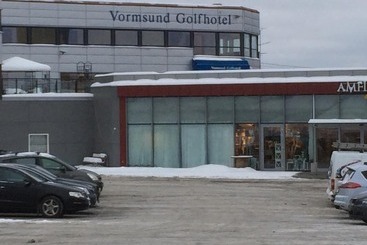 Vormsund Golf Hotell Bed & Breakfast