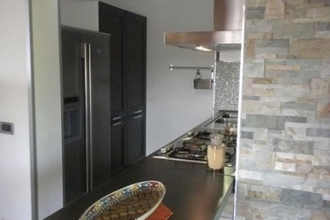 تختخواب و صبحانه Camagna Country House