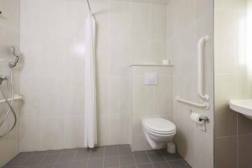 B&b Hotel Paris Romainville Noisy Le Sec