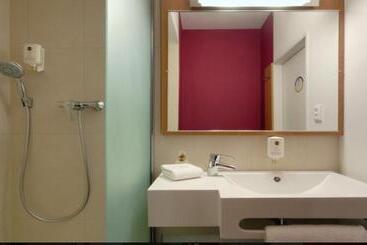 B&b Hotel Paris Romainville Noisy Le Sec