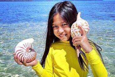 هتل Coconut Garden Beach Resort