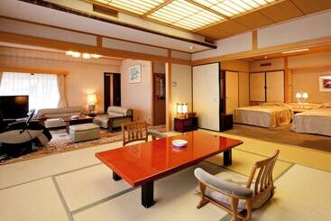 هتل Arima Onsen Gekkoen Yugetsusanso